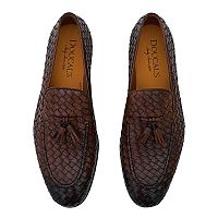 Loafers με φουντάκι