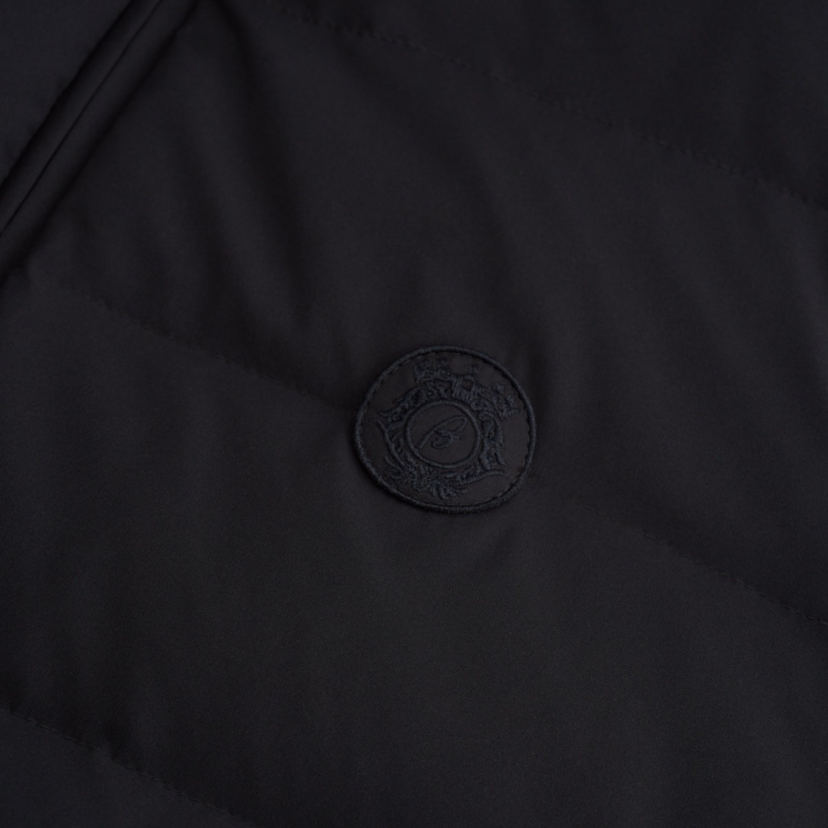 Αμάνικο Jacket - ΜΑΥΡΟ