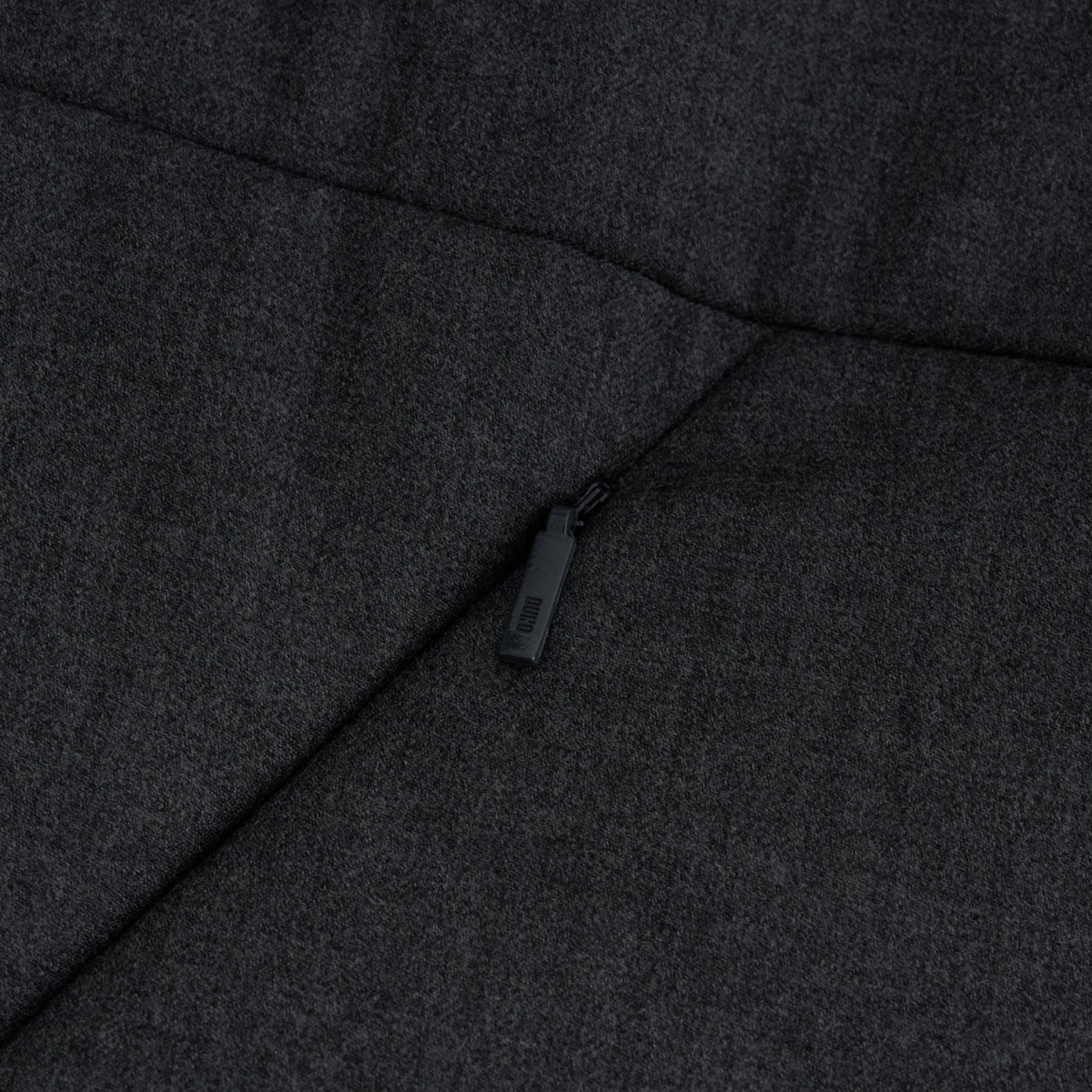 Sleeveless Jacket - GREY